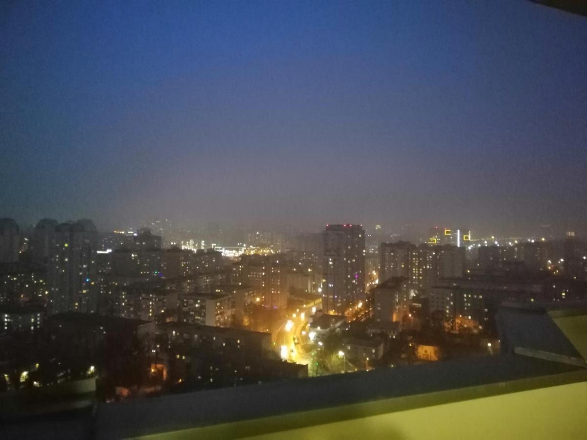 Видовая 25Й Этаж. Новый Дом. Шалимова, Isida. Шулявская, Гарматная, Индустриальный Мост. Космополитан. Большевик. Жд Вокзал. Kiew Exterior foto